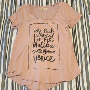 Hollister Graphic t-shirt size XS